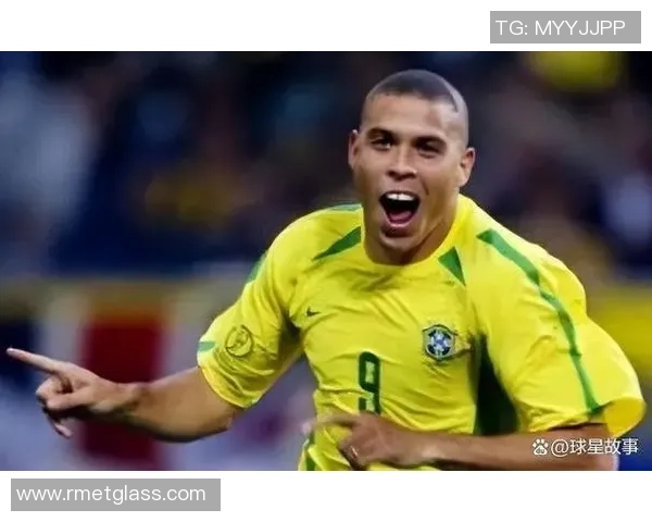 世界足球最强球星究竟是谁他的辉煌成就和历史地位分析